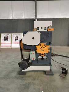 Máquina Punzonadora Hidráulica Mecánica de Metal Bibo de Alta Potencia con Motor de 2.2KW, 900 KN de Fuerza y 12mm de Espesor de Corte - Product Image 3