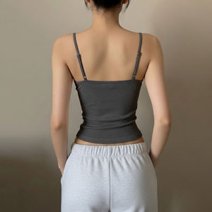 Camisole décontractée respirante et écologique pour femmes, coupe ajustée, col en V, bordure en dentelle, tricot côtelé - Product Image 5