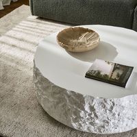 Table basse ronde moderne en fibre de verre blanche, texture roche naturelle, pour salon, maison ou hôtel
