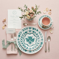 Ensemble de vaisselle en céramique vert foncé à motifs floraux, assiettes en porcelaine fine personnalisées, tasses à thé et café avec soucoupes, service de table en gros