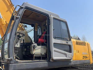 Excavatrice sur pneus Hyundai 210W-7 d'occasion de haute qualité de Corée du Sud à vendre - Product Image 5