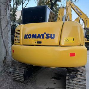 Excavadora de cadenas Komatsu PC70-8, capacidad de la cazoleta de 0.32m, peso de 6500kg, alta eficiencia, bomba de caja de cambios controlada por PLC, equipada con 7 toneladas de capacidad. - Product Image 4