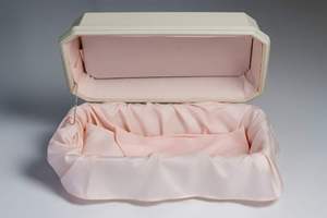 Urne funéraire octogonale pour animaux de compagnie, doublure douce, couvercle à charnières avec support, couleur crème, cercueil commémoratif pour cendres d'animaux de petite taille, souvenir funéraire - Product Image 2