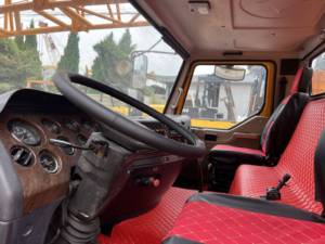 Vente directe à bas prix de grues de levage lourdes d'occasion originales de 25 tonnes - Product Image 4