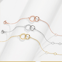 Bracelet eManco à anneaux entrelacés, design martelé, bracelet minimaliste mignon plaqué or pour un usage quotidien