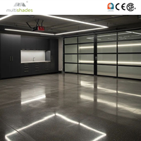 Porte de garage moderne en aluminium et verre avec télécommande, design panoramique multi-volets pour villa et maison résidentielle