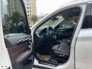 SUV <span class=keywords><strong>BMW</strong></span> Usado - Hecho en China, 2022 <span class=keywords><strong>X1</strong></span> 1.5T Automático, Gasolina Pura - Product Image 4