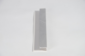 Profilé d'angle en <span class=keywords><strong>PVC</strong></span> pour plafond |   Coins en <span class=keywords><strong>PVC</strong></span> plastique |   Protection d'angle en <span class=keywords><strong>PVC</strong></span> en forme de U - Product Image 2