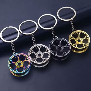 Llavero de coche con llanta de rueda de varios estilos al por mayor, llavero de metal duradero con forma de neumático para regalos de tiendas 4S - Product Image 3