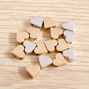 PH <span class=keywords><strong>PandaHall</strong></span> 60 piezas de cuentas espaciadoras de aleación de cobre chapadas en oro de 14K con forma de corazón, 6x7mm, dijes sueltos para collar, pulsera, pendientes, boda - Product Image 1