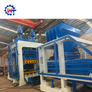 Ligne de production de blocs de béton automatique professionnelle QT15-15, <span class=keywords><strong>robot</strong></span> de palettisation haute capacité, type palette, usine de ciment - Product Image 6