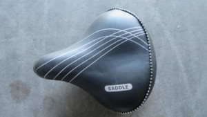 <span class=keywords><strong>Selle</strong></span> de <span class=keywords><strong>vélo</strong></span> de haute qualité, directement de l'usine, best-seller, design creux, <span class=keywords><strong>selle</strong></span> de <span class=keywords><strong>vélo</strong></span> de route, cuir souple, gel, sécurité, imperméable - Product Image 4