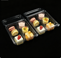 Barquette en plastique carrée jetable transparente en PET à 4 compartiments pour macarons, pâtisseries, hamburgers et salades, emballage intérieur pour boulangerie, logo personnalisé