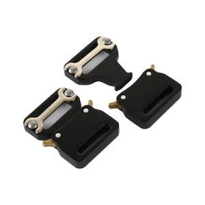 Hebilla Metálica Ajustable de Aleación de Zinc con Liberación Lateral Negra para Bolsos, Mochilas, Correas de Mascotas, Accesorio de Sujeción Duradero - Product Image 4