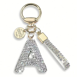 Porte-clés en alliage de <span class=keywords><strong>zinc</strong></span> en gros pour femmes et filles, brillant et mignon, pour sac à dos et clés de voiture, modèle Y164 - Product Image 5