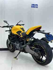 Ducati Monster 821 Xe Đạp Đường Phố Twin-Xi Lanh Phun Nhiên Liệu Làm Mát Bằng Nước Động Cơ - Product Image 6