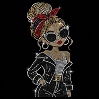 Fournisseur d'appliques thermocollantes personnalisées avec logo, paillettes brillantes, strass et sequins pour T-shirts