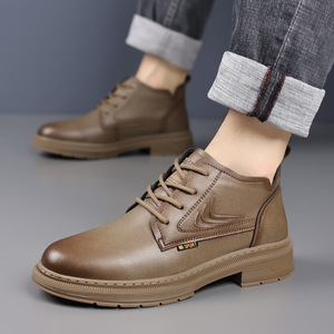 Bottes d'hiver doublées de polaire pour hommes, noires, à lacets, bout rond, chaussures de sport à tige haute pour temps froid - Product Image 2