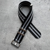Bracelet de montre personnalisé en nylon gris noir Bond de style 007 20mm 22mm Bracelets de montre en tissu pour ceinture de sécurité