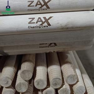 La <span class=keywords><strong>migliore</strong></span> vendita di Yuanyang personalizzato manico in legno <span class=keywords><strong>scopa</strong></span> mocio eccellente per la pulizia degli uffici - Product Image 3