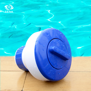 Venta DIRECTA <span class=keywords><strong>DE</strong></span> CORONA <span class=keywords><strong>DE</strong></span> AGUA <span class=keywords><strong>DE</strong></span> Guangdong, <span class=keywords><strong>flotador</strong></span> <span class=keywords><strong>de</strong></span> <span class=keywords><strong>cloro</strong></span> <span class=keywords><strong>de</strong></span> plástico <span class=keywords><strong>de</strong></span> alta calidad <span class=keywords><strong>para</strong></span> desinfección <span class=keywords><strong>de</strong></span> limpieza <span class=keywords><strong>de</strong></span> piscinas al aire libre - Product Image 1