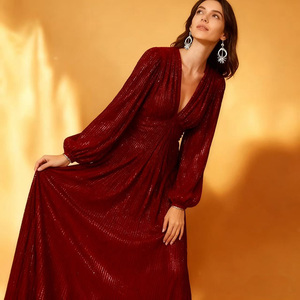 فستان سهرة طويل أنيق بياقة على شكل V مزين بالترتر للحفلات الكبرى بالجملة - Product Image 1