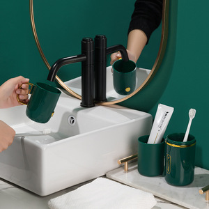 Set di articoli da toeletta da viaggio portatile multifunzionale <span class=keywords><strong>tazza</strong></span> di plastica <span class=keywords><strong>per</strong></span> collutorio spazzolino da denti scatola dentifricio Set <span class=keywords><strong>bagno</strong></span> - Product Image 4
