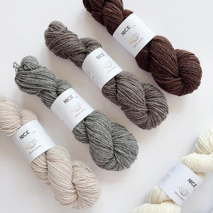 Fil à tricoter fantaisie en <span class=keywords><strong>laine</strong></span> mérinos 100% <span class=keywords><strong>de</strong></span> haute qualité Nice Lotus Yarns, <span class=keywords><strong>prix</strong></span> <span class=keywords><strong>de</strong></span> gros, 175m/50g, pour tricot à la main, pull, crochet - Product Image 1