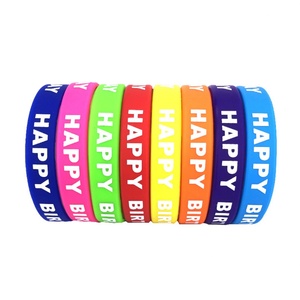 Bracelet promotionnel en silicone gaufré, personnalisé avec logo et impression couleur, conception OEM en gros pour cadeaux - Product Image 2
