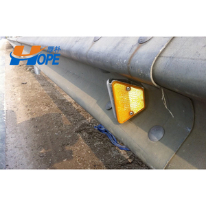 Delineador de carreteras, precio de fabricante, marcadores de carretera de plástico blanco reflectante, reflectores de barandilla de carretera, delineadores de tráfico - Product Image 6