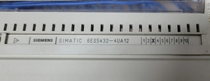 6ES54324UA12 6ES5432-4UA12 Módulo de Entrada Digital de 32 Canales para PLC Industrial - Product Image 3