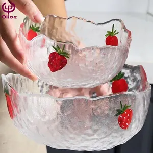 Vaisselle à dessert de personnalité japonaise, bol à salade en verre transparent à bordure dorée de fruit de fraise peint à la main