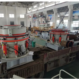 Concasseur de pierres hydraulique à cône multicylindres robuste fabriqué en usine - Product Image 1