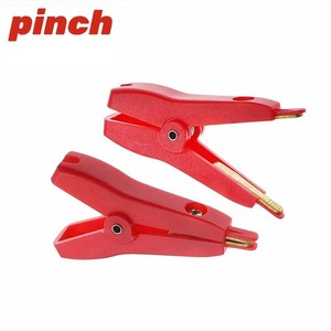 Pinza de Cocodrilo Yuncanxin 5A, Pinza de Prueba de Cobre, Aislada en Plástico Rojo, Gris y Negro, Duradera, para Pruebas Eléctricas - Product Image 3