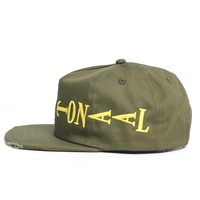 Gestoorde Flat Brim Snapback Pet met Aangepaste Borduurlogo Vintage Katoen Streetwear Baseball Cap voor Heren