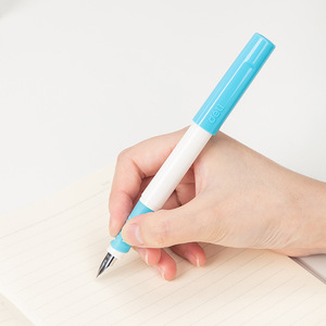 Deli Fountain Pen A917 Ef Nib With Replaceable Ink Cartridges For Students Posture Correction - Product Image 3