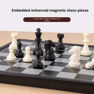 Set di <span class=keywords><strong>Scacchi</strong></span> Magnetico Pieghevole di Alta Gamma con Scatola Effetto Legno e Pezzi <span class=keywords><strong>Bianchi</strong></span> e Neri - Product Image 4