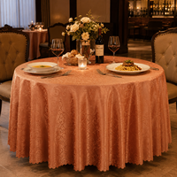 Nappe ovale LUYI rouge vif en polyester écologique de style américain avec jupe de table pour mariage, maison et restaurant