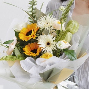 กระดาษห่อกันน้ำ JOYWOOD สีรุ้งลายดอกไม้ <span class=keywords><strong>Rhineland</strong></span> Rose ขนาดสั่งทำได้ สำหรับงานฝีมือ งานแต่งงาน ตกแต่งช่อดอกไม้ ของขวัญ - Product Image 5