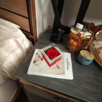 Fleur éternelle rotative boîte à bijoux en plastique faite à la main préservée Saint Valentin fête des mères cadeau de Noël pour l'obtention du diplôme