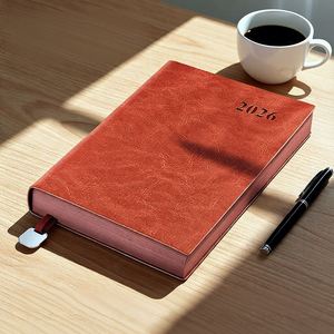 Agenda 2026 personnalisé avec logo, 300 pages, en cuir et papier, carnet de notes scolaire pour étudiants - Promotion - Product Image 1