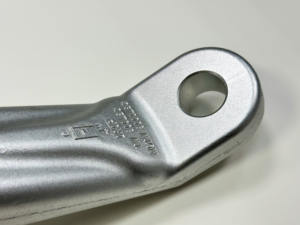 Fabriqué à Taiwan Auto Parts Remorque Crochet Forgeage Usinage Placage Estampage BM-024AF - Product Image 2