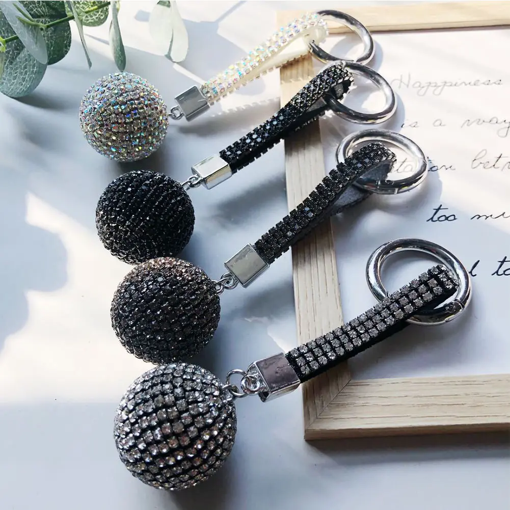 Nouveau strass de haute qualité, bracelet en cuir cristal Led porte-clés pendentif charme porte-clés pour femmes/