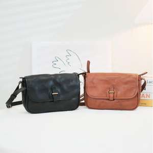 Nuevo bolso cuadrado pequeño de cuero genuino, bolso cruzado Retro de cuero de vaca para mujer, bolso de cartero japonés de un hombro para mujer - Product Image 1