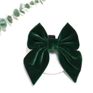 Fornitore di Accessori per Animali Domestici, Lussuoso Papillon Rosso Verde in Finta Pelle Scamosciata per Cani, Accessori Personalizzati in Velluto per Gatti e Cani - Product Image 2