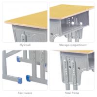 Ensemble Chaise et Table d'Écolier Traditionnelles les Plus Populaires, Durables, Réglables, avec Construction en Métal et Contreplaqué de Haute Qualité