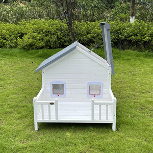 Casa para gatos elevada de madera resistente a la intemperie con balcón para gatos y perros pequeños - Product Image 2