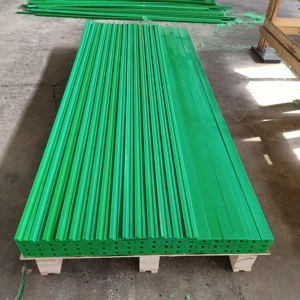 <span class=keywords><strong>Uhmw</strong></span> Nhựa Băng Tải Chuỗi Băng Tải Bảo Vệ Đường Sắt Chuỗi Con Lăn Nhựa Chuỗi Đường Sắt Theo Dõi - Product Image 3