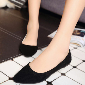 <span class=keywords><strong>Scarpe</strong></span> <span class=keywords><strong>da</strong></span> lavoro estive leggere <span class=keywords><strong>da</strong></span> <span class=keywords><strong>donna</strong></span> con tacco singolo piatto Casual in PVC leopardato con chiusura a bottone a punta a bocca bassa - Product Image 2