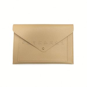 Cartera de Viaje Compacta de Cuero PU con Cubierta de Lujo para Tarjetas y Pasaporte, Ideal para Regalos - Product Image 3